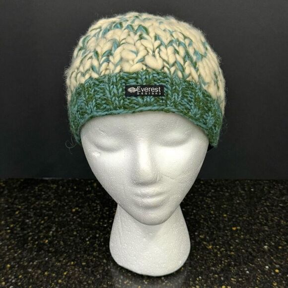 Everest Designs Wool Knit Toboggan. Kids 5-12 - Picture 2 of 13